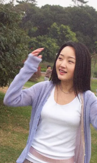 杨钰莹结婚了吗 李谷一评价杨钰莹 - 天云网