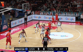 中国篮球队对战美国(中国女篮14分负美国，6慢镜3细节解析，三个“微小的落差”)