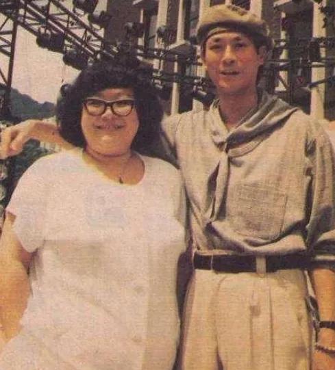 沈殿霞女儿郑欣宜：即将继承八千万遗产，妈妈的良苦用心令人泪目