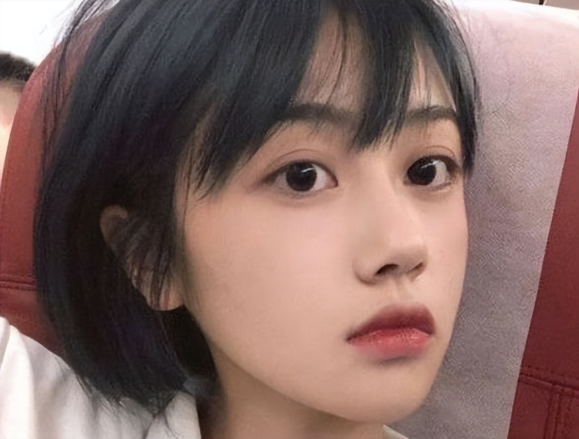 男大学生发型（中学生发型标准出炉）