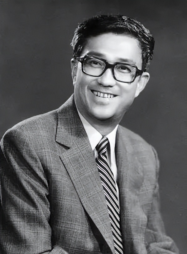 中国第三代导演领军者谢晋一门三子死别命比戏更跌宕