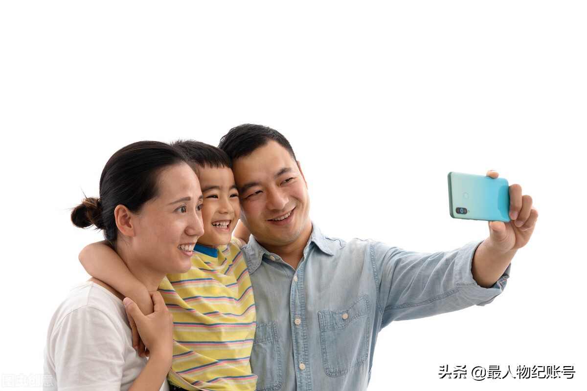 2002年，南大硕士为骗取保险，在飞机上纵火，导致112人全部遇难