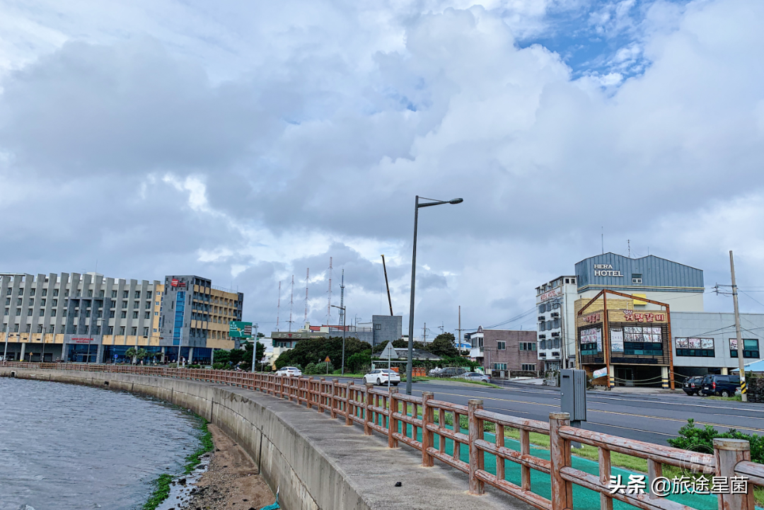 菲律宾韩国街在哪里(韩国 | 九月初的济州岛，时有风，偶有雨)