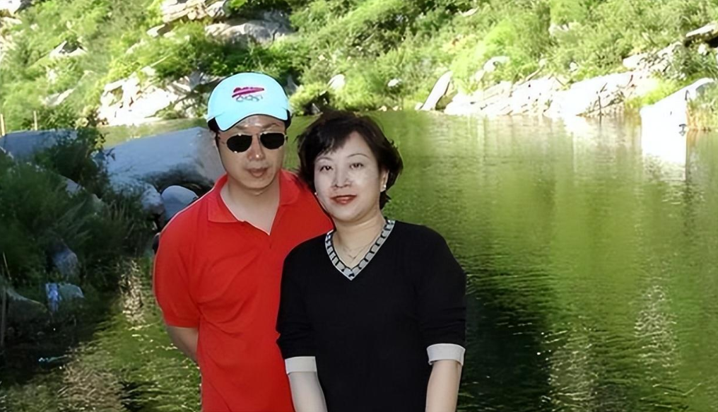 央视罗京:去世14年了,妻子刘继红已改嫁富商,只有父亲还记得他