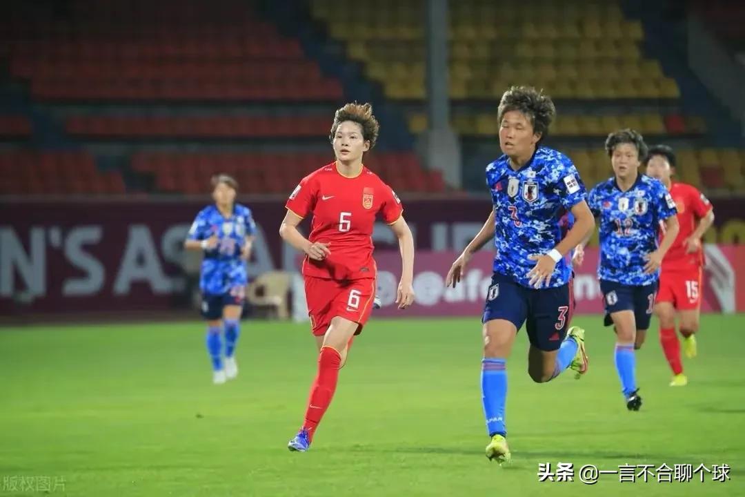亚洲杯半决赛：中国女足赢了！6:5战胜日本队，决赛将与韩国争冠