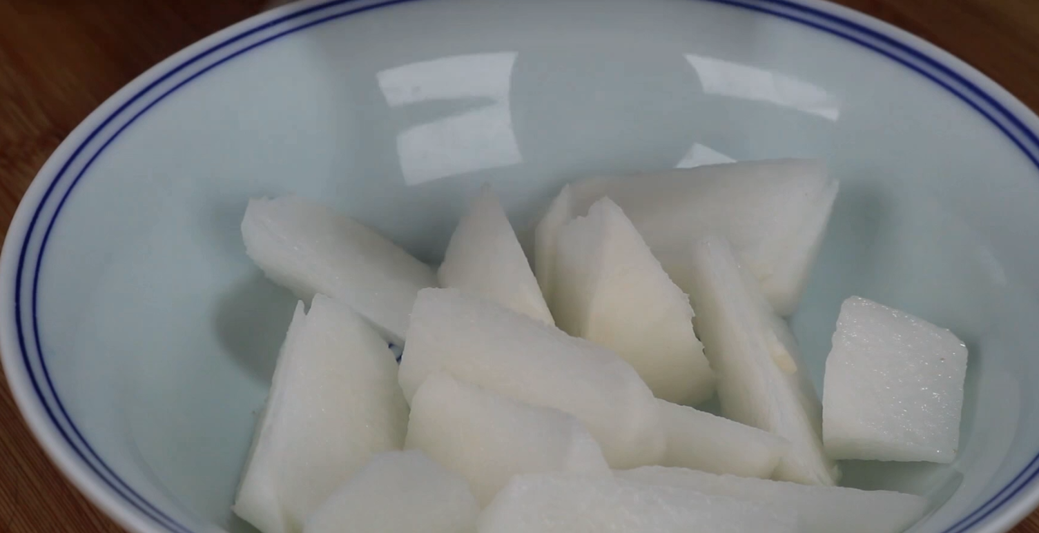 家常排骨湯,家常排骨湯的做法