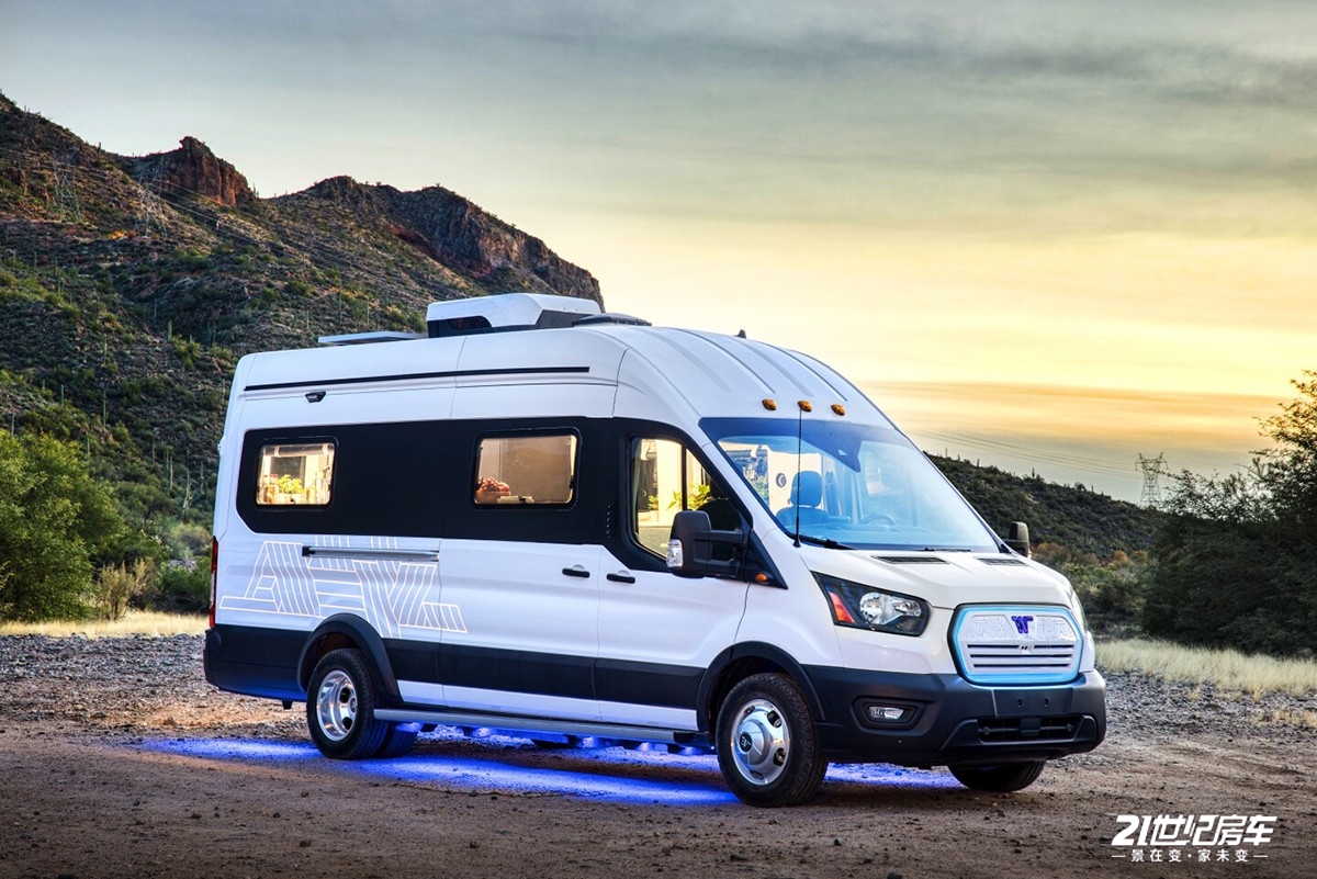 45分钟充满电,续航200公里!美国首款纯电动新能源房车发布
