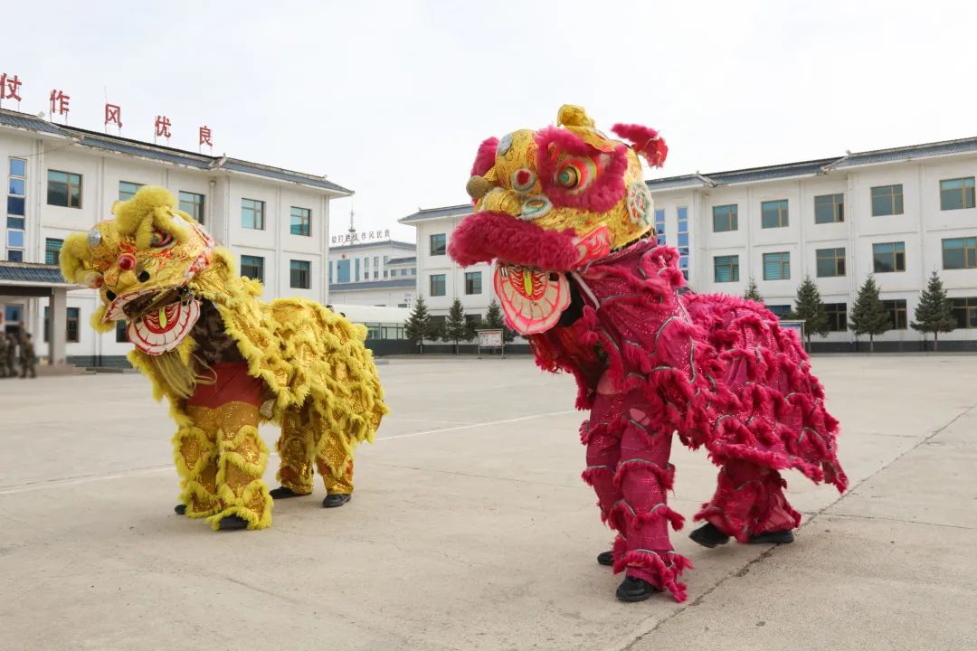 侯<a href=http://www.cngansu.cn/news/ target=_blank class=infotextkey></a>ܶӸ֧ӣΧ۾ӪС٣Ļ