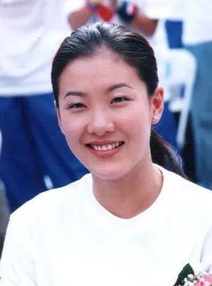 跳水皇后伏明霞，15张精美的照片