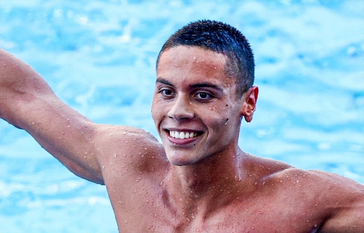 小西埃洛小西埃洛自由泳(17岁泳坛天才横空出世!