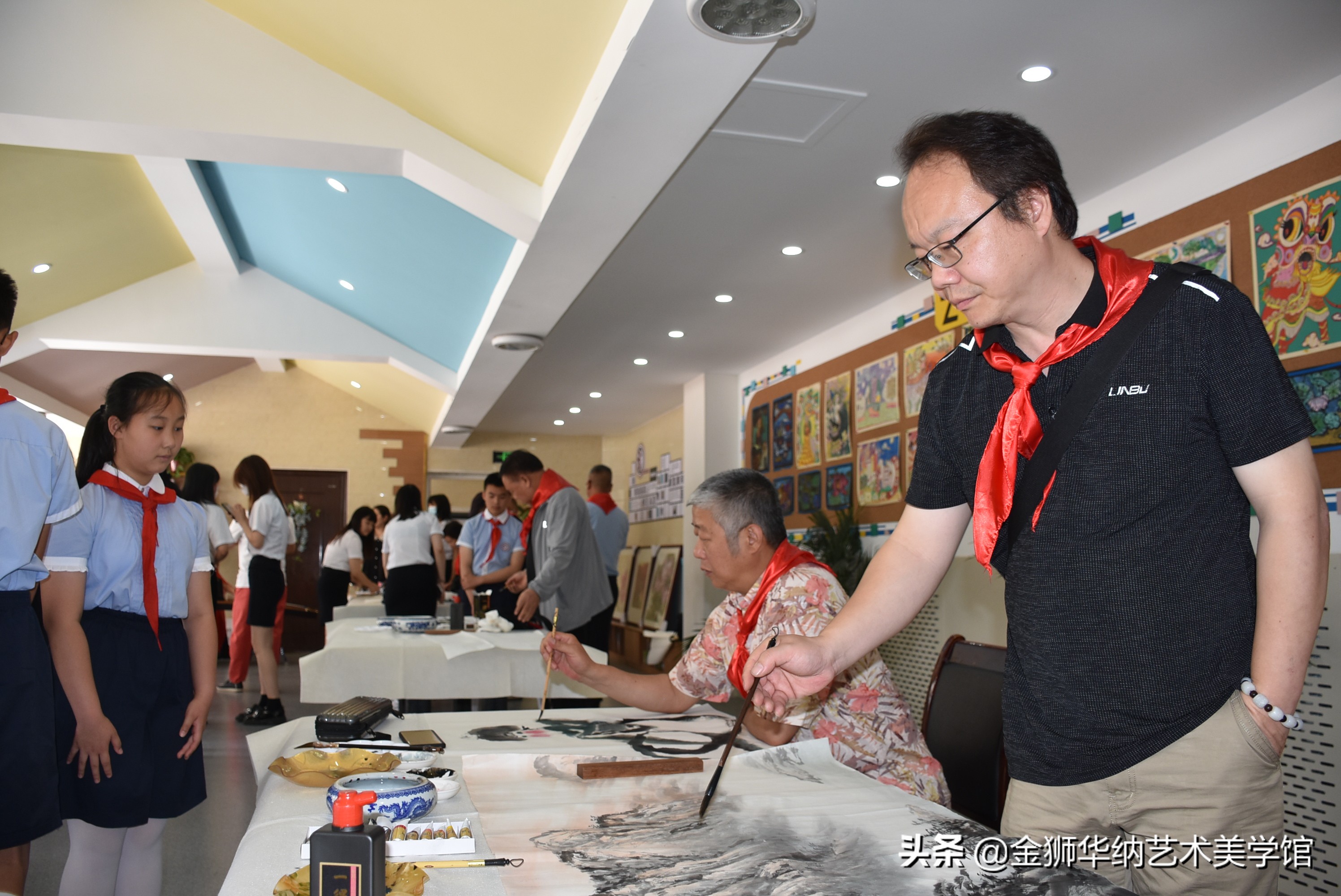 曲江第九小学校园美术馆开馆暨高雅艺术进校园活动顺利举行