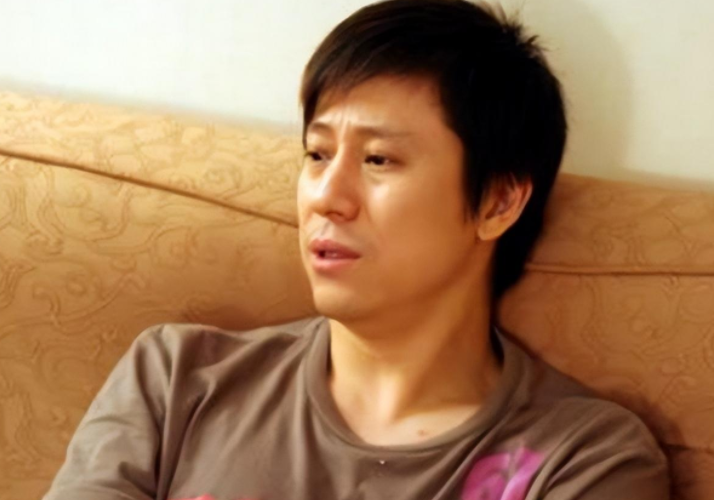 余佳恩:嫁歌手解晓东,丈夫低谷时不离不弃,如今丈夫成她的骄傲