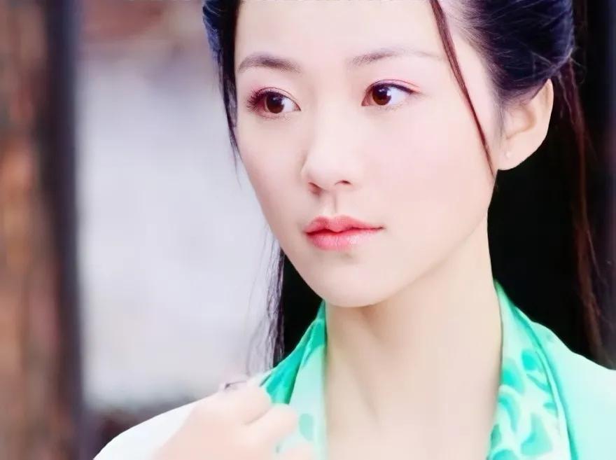 这些女妖精比仙女还要有仙气，你最喜欢谁？吴倩可爱，韩雪冷艳