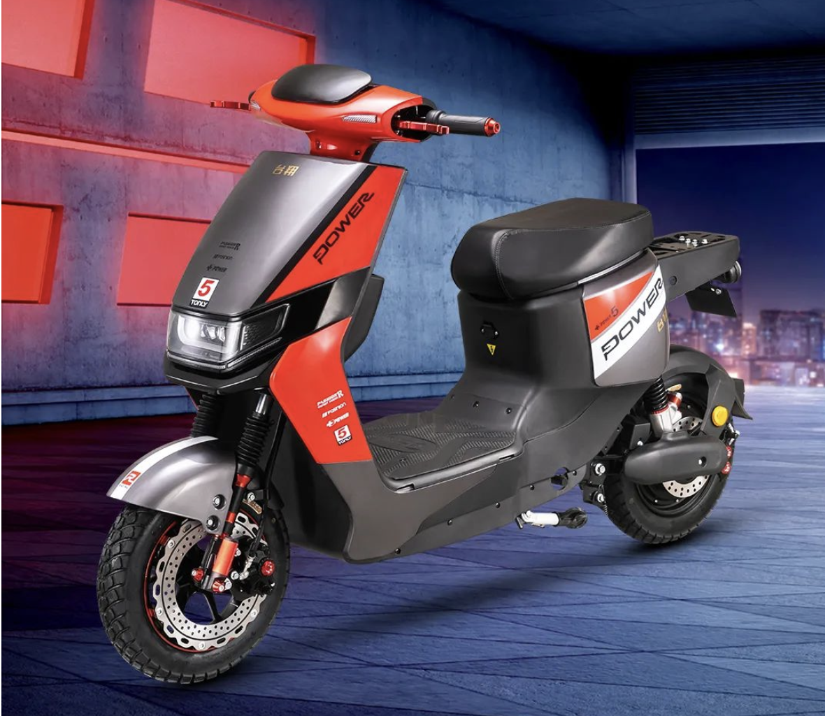 4款新品电动车来了,外观好看还实用,续航100到220公里都有!