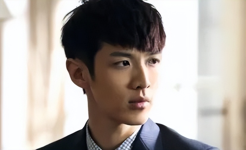 柯震东复出拿影帝，谁还记得剥皮拆骨45小时，全家烧死的缉毒警察