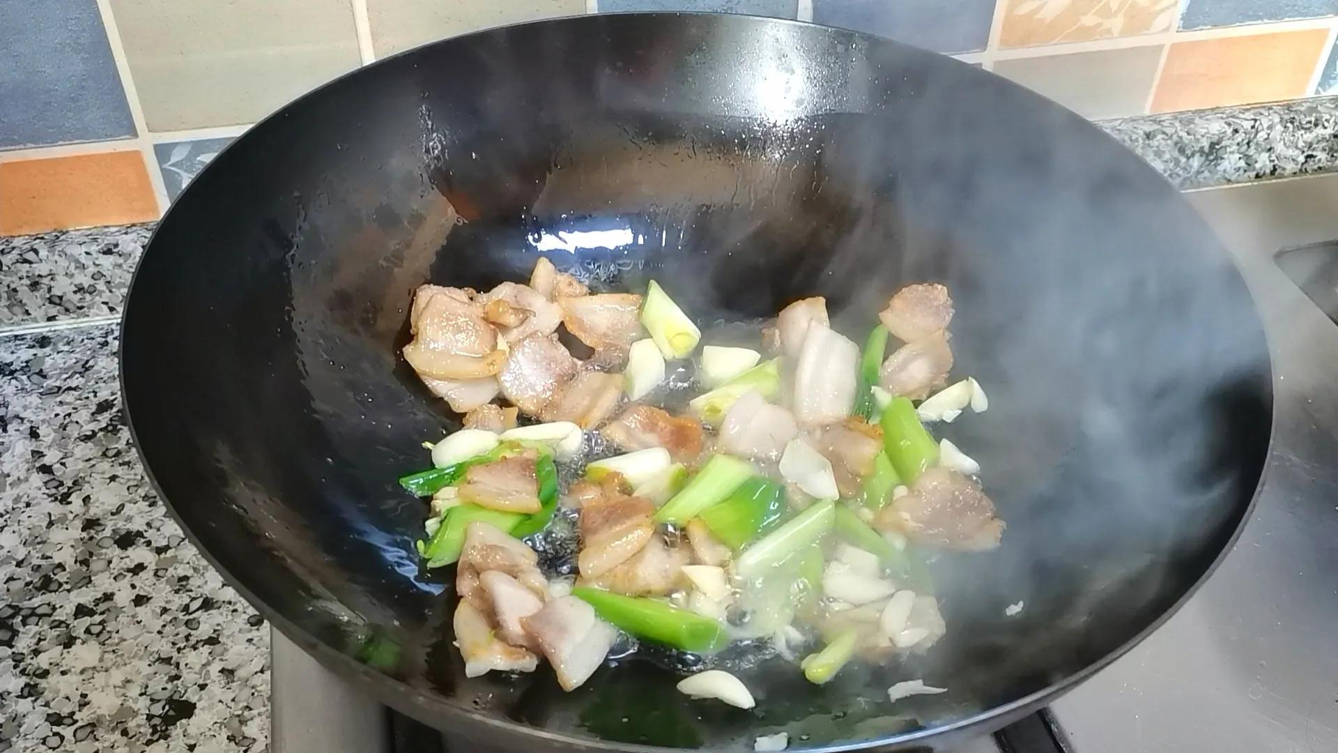 红薯粉怎么做好吃（手把手教你做好吃红薯粉）