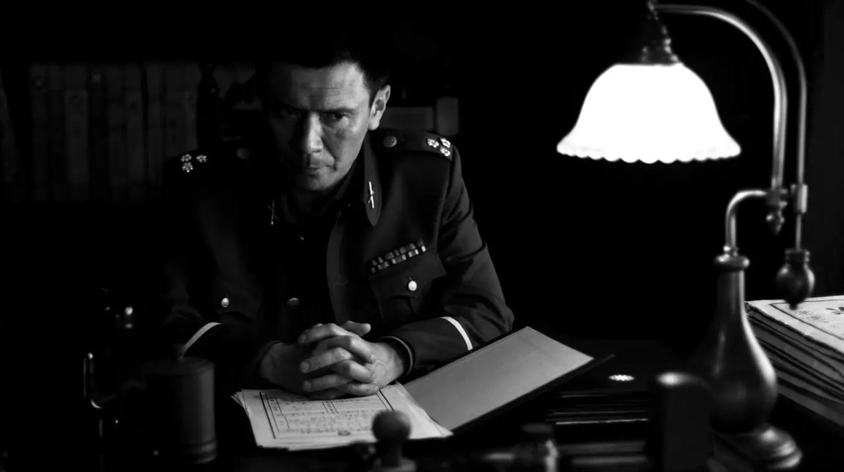 著名演员姚安镰，缺失女儿童年有愧疚，离婚后和女儿相互依靠