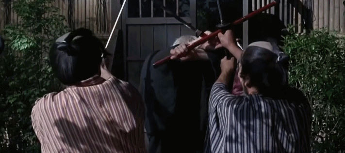 刀尖舔血，这9部武侠电影太生猛