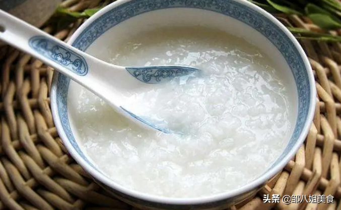 建議中老年人：少喝米粥，多喝這6種“營養湯”，好喝又養胃