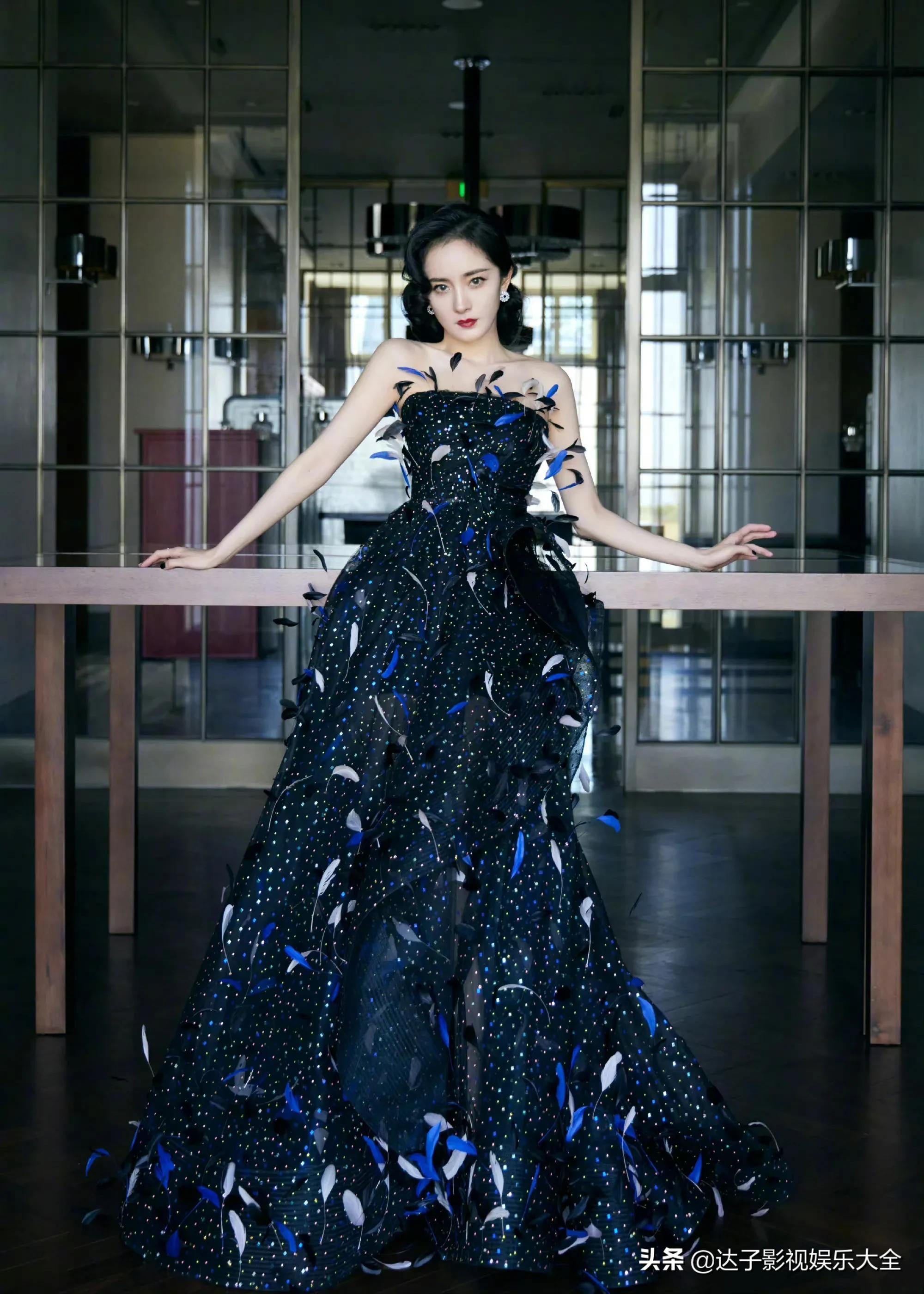 2022年 杨幂时尚芭莎大片合集