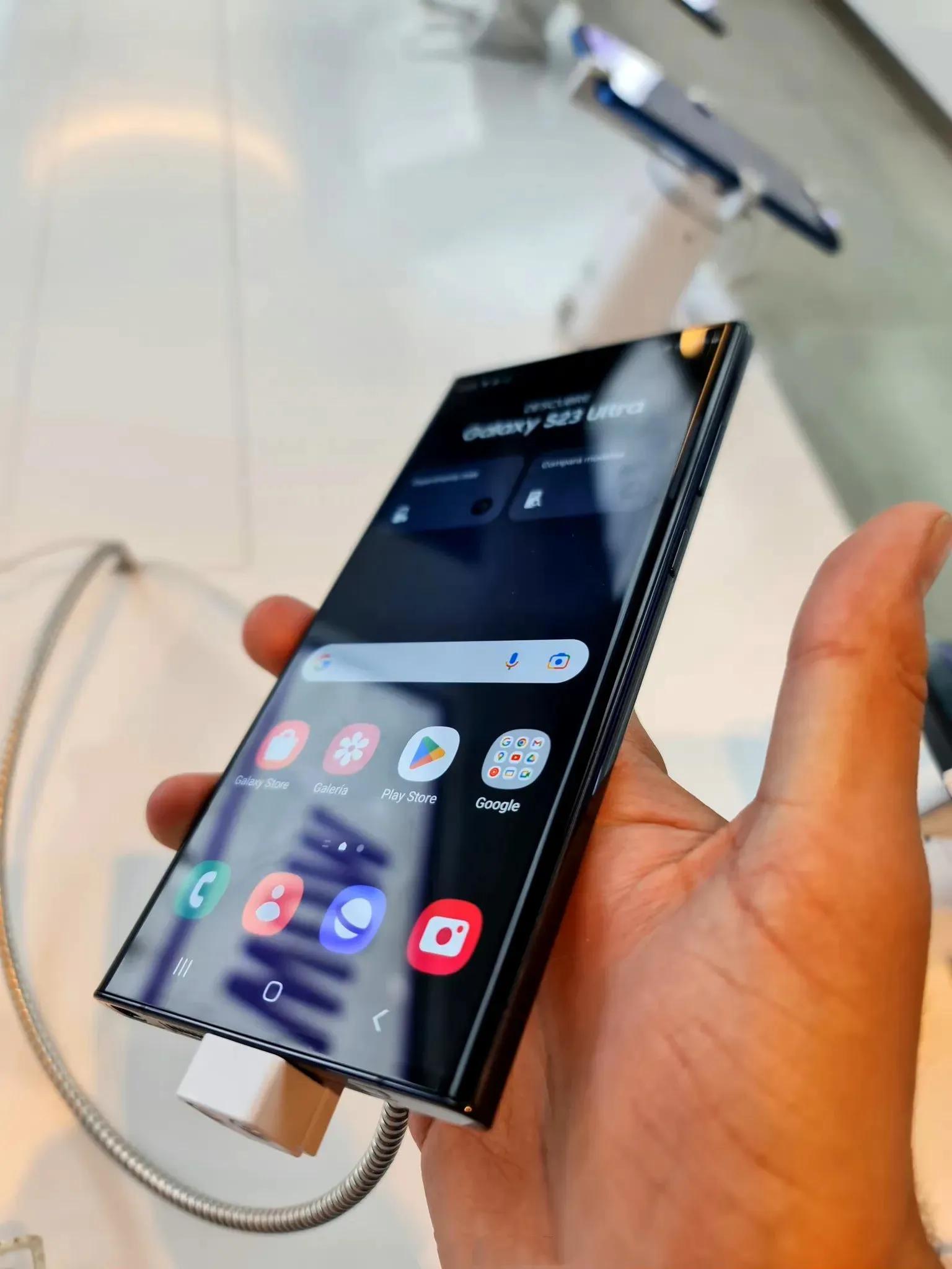 三星s23这次真的不咋地,小米13系列用户高兴了,早买早享受了