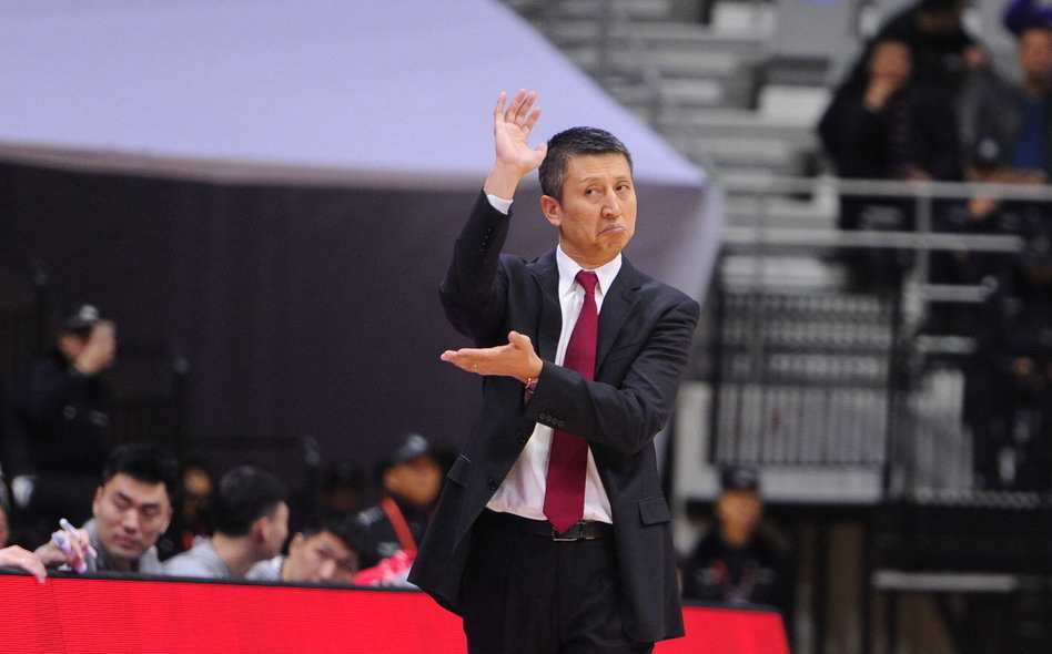 cba全程直播哪里看（今日！CBA战4场，姚明老东家VS黑马，CCTV5直播广东男篮PK领头羊）