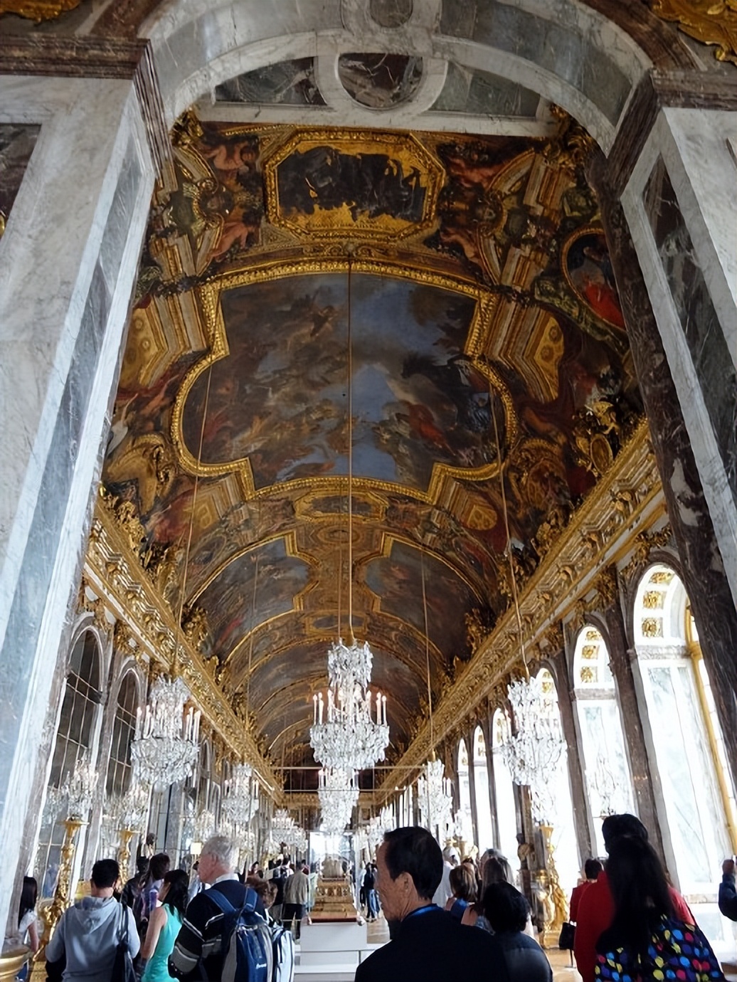 古代欧洲宫廷图片（欧洲第一宫殿 - 法国巴黎的凡尔赛宫）