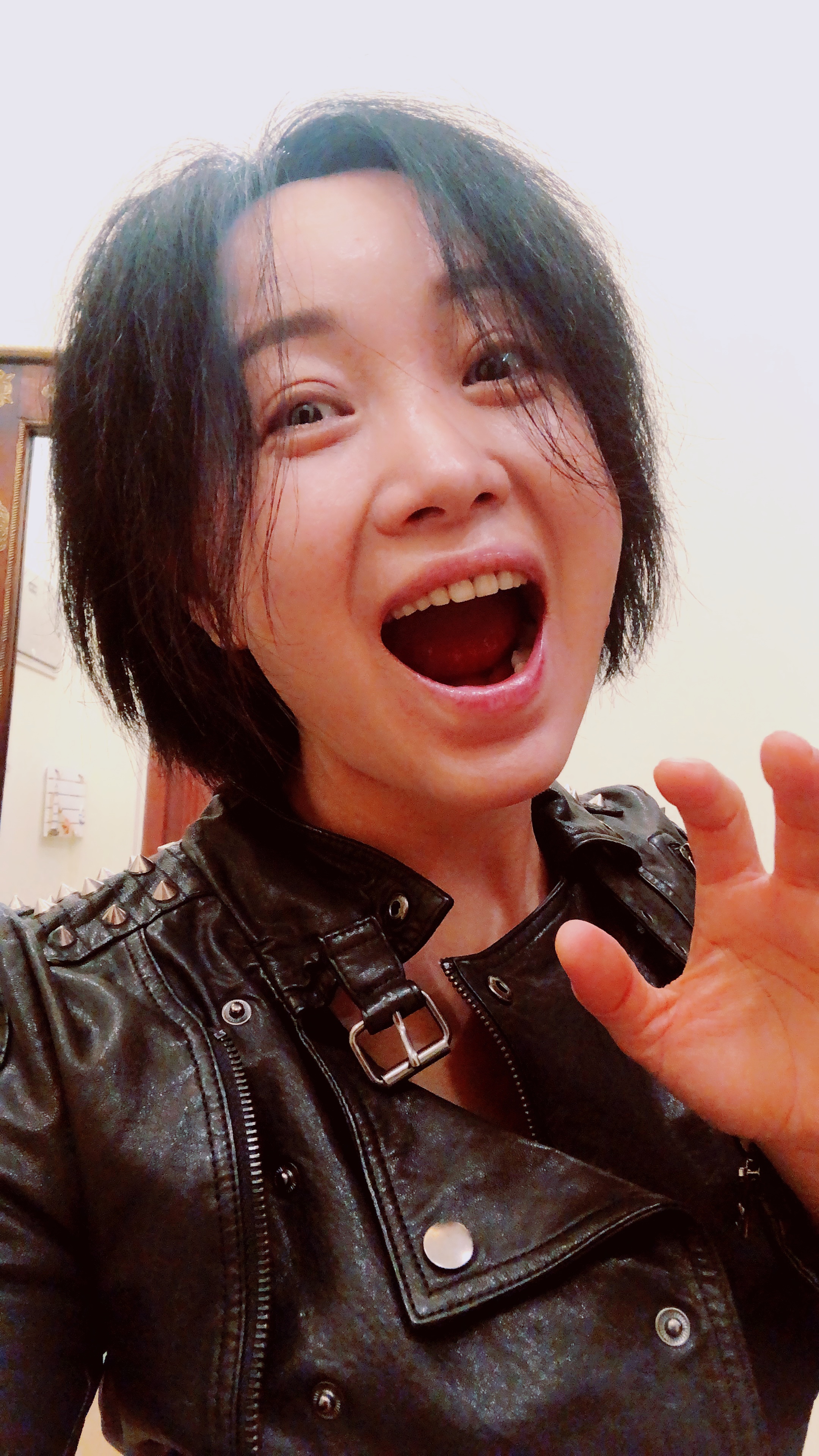 4次登上春晚,爱上恩师臧天朔却险些丧命,如今55岁仍单身一人