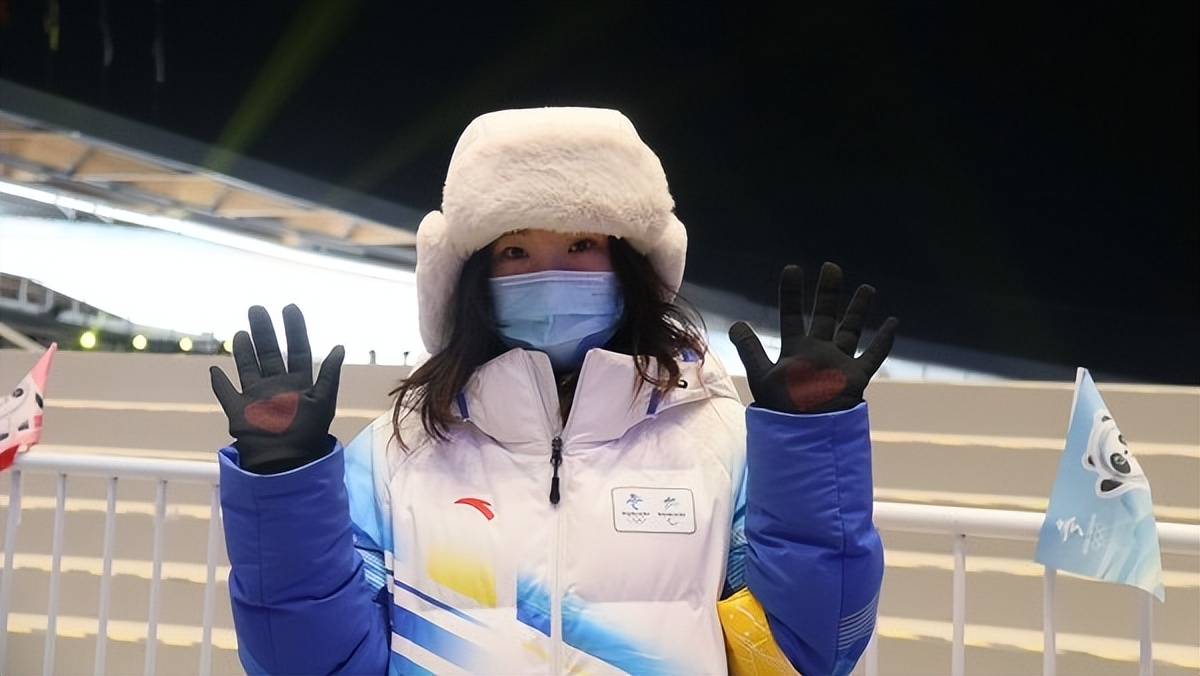 近期，中国农业大学6位校友、2位老师、5名学生，接连获国家级、市级荣誉！