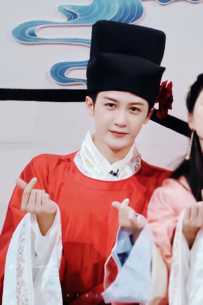 7.17美图：秦岚 任豪 肖战 檀健次 罗云熙 龚俊 张予曦 唐嫣 李易峰 王俊凯