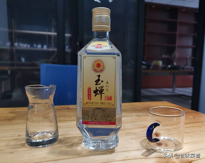 茅台迎宾酒怎么样（假如给你200元，茅台、汾酒、五粮液的嫡系酒，你会选择哪一个？）