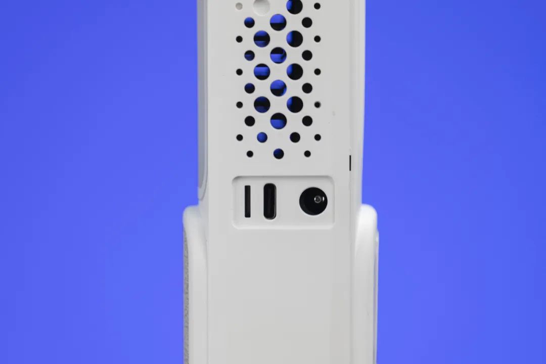 智云WEEBILL 3稳定器测评：稳定、省力、拾音、补光
