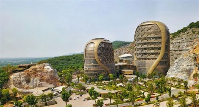 2021年中国十大丑陋建筑来了，到底谁最丑？