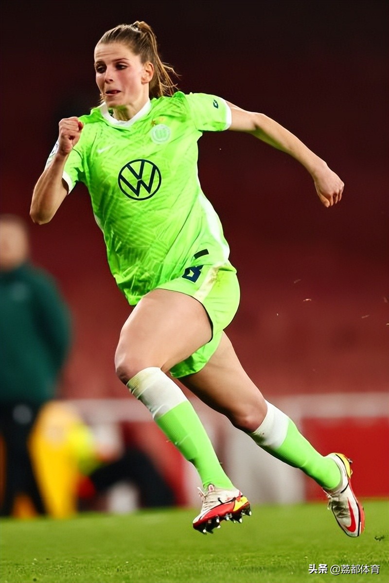 女足世界杯姬(当今世界上最好的50名女足球运动员)_十大足球直播推荐