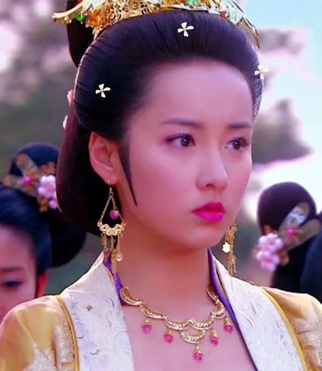 清纯小白兔+暗黑霸王花，又甜又盐坏起来带感的女演员盘点