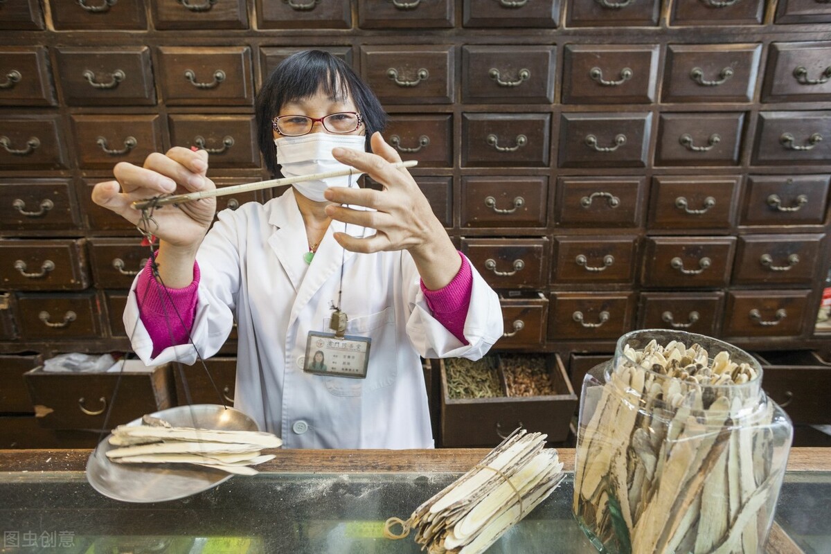 聚焦澳门大健康产业的困局与破局(四):打造国际先进的中药质量检测技术，粤澳取长补短协同发展