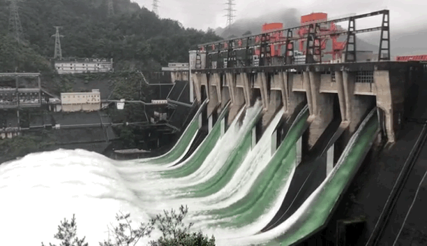 пŸɵкˮŸɺܷʲôǧ