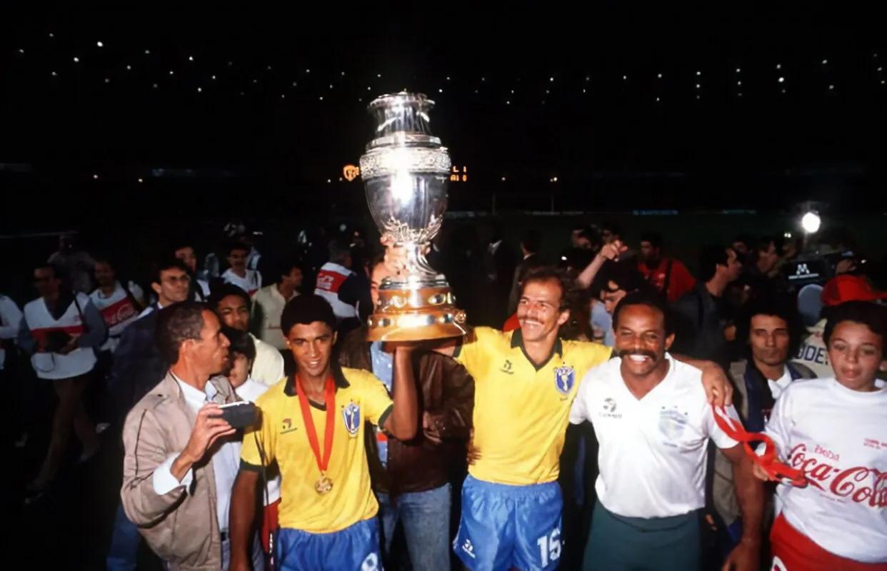 6月17巴西队世界杯(「他们是冠军」1989美洲杯冠军——巴西队)