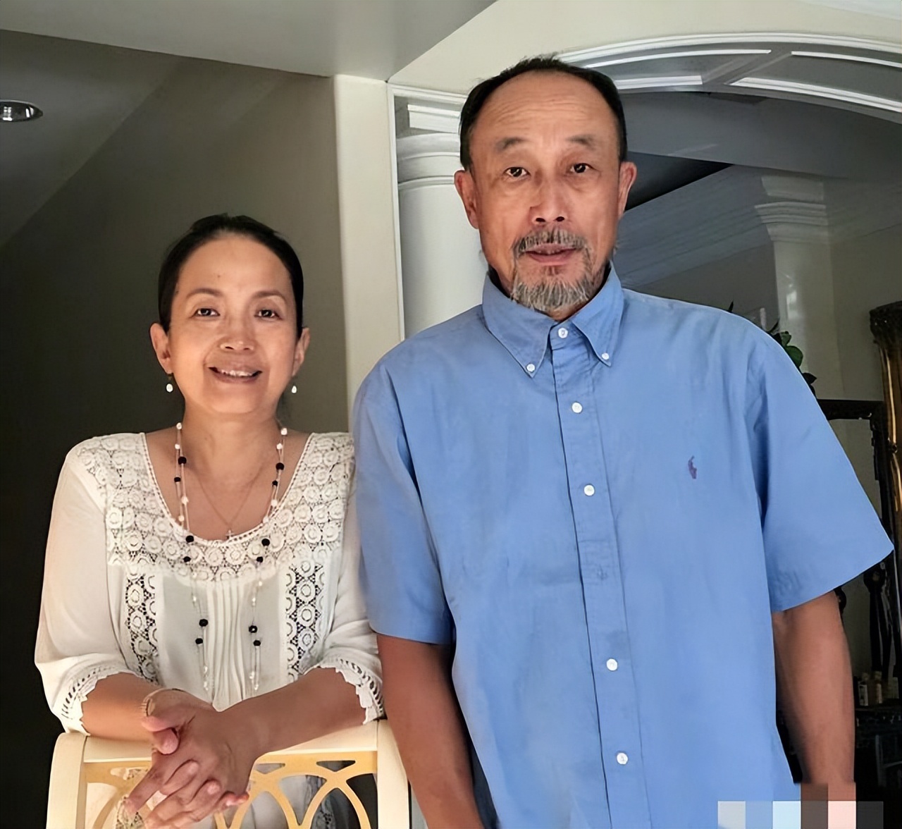 吕丽萍和陶伟(62岁吕丽萍在海外晒近况,看烟花为美国庆生,和三婚老公