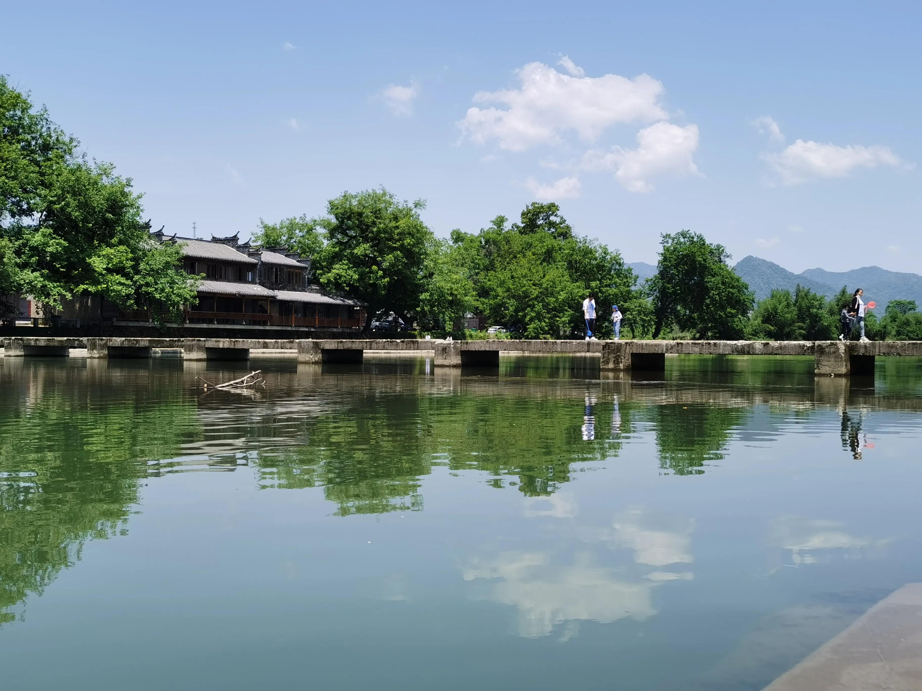 江西旅游资源真的很丰富，比如景德镇这些小众却美的不像话的地方