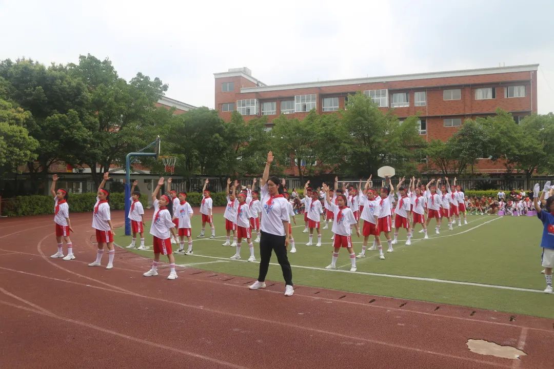 四川天府新区合江小学热烈庆祝“六一”国际儿童节