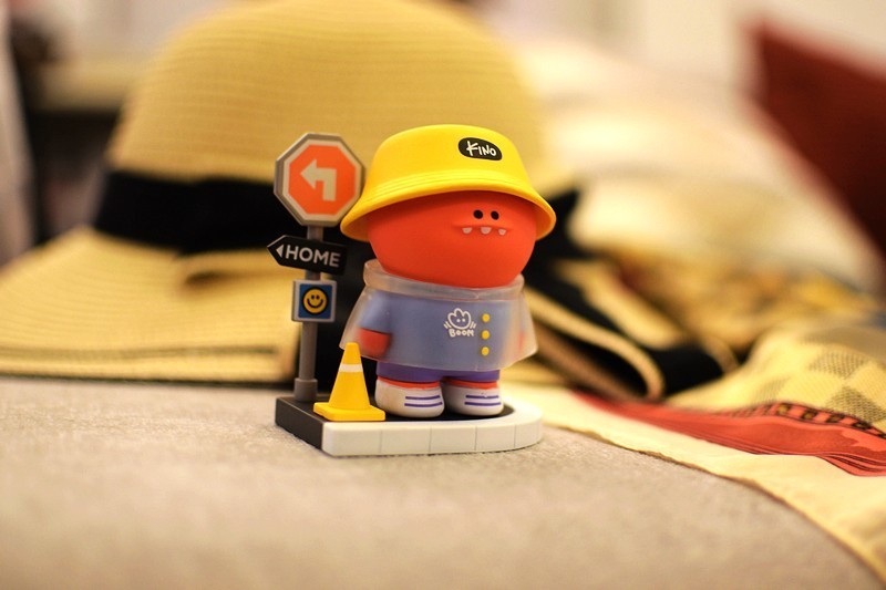 Redmi 潮流限量盲盒 Kino\'s Weekends开箱