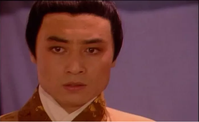 熬不下去的时候,看一看《红楼梦》里的贾芸