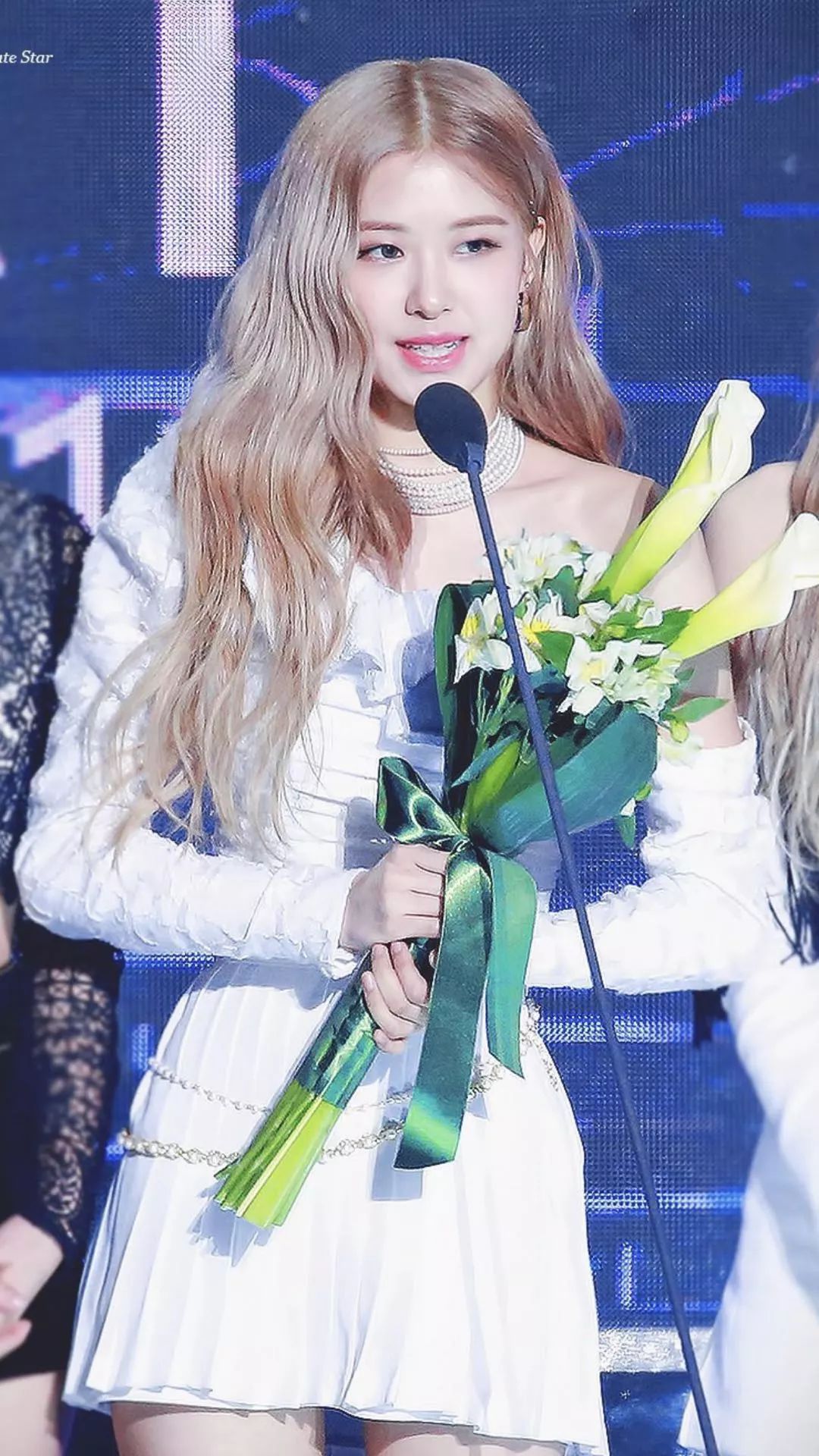 精选女明星壁纸合集｜杨超越｜宋祖儿｜朴彩英｜赵丽颖