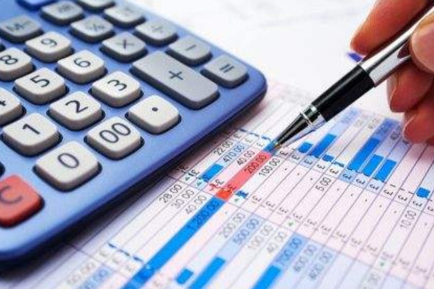 清华大学宣布本科取消会计专业，引网友热议：会计行业不行了？