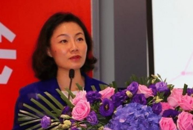 朱旭：2016年进万科，年薪849万，年终奖1000万，如今46岁仍未婚