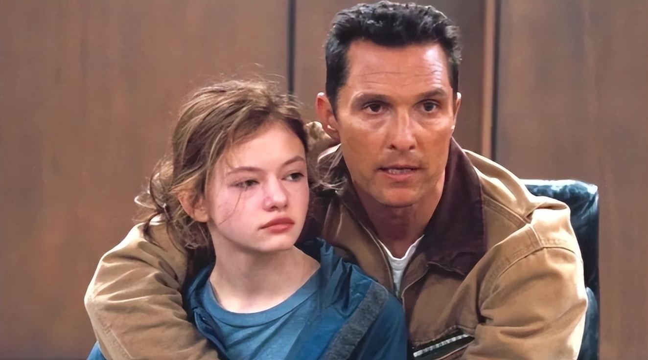 “吸血鬼女儿”长大了！18岁当公主，盛世美颜被怀疑是电脑合成