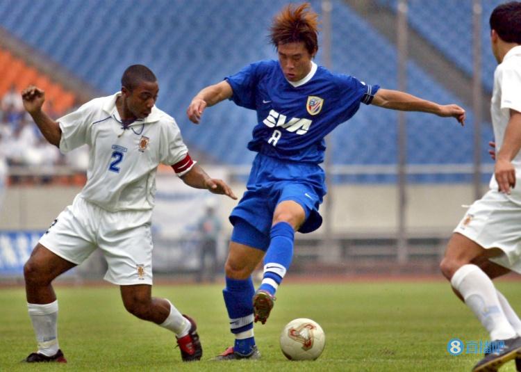 胖虎在中超什么水平（「足坛人物志」曲圣卿-“出口内销”两手抓，辽足胖虎大当家）