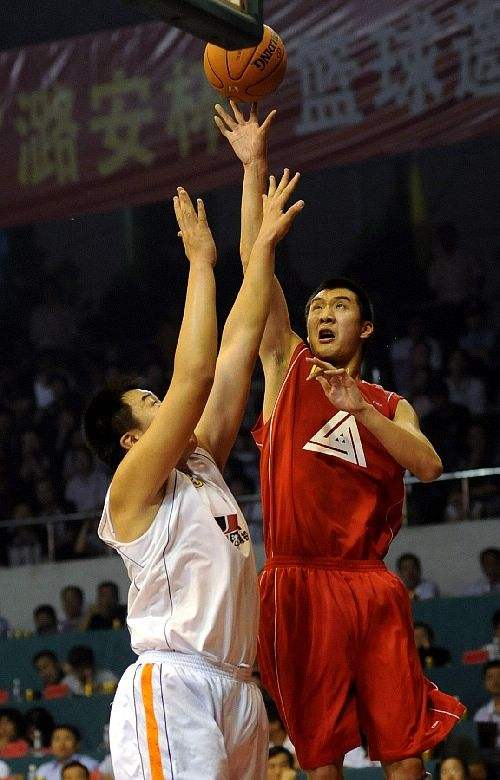 薛玉洋為什么去nba（NBA365天365星-薛玉洋）