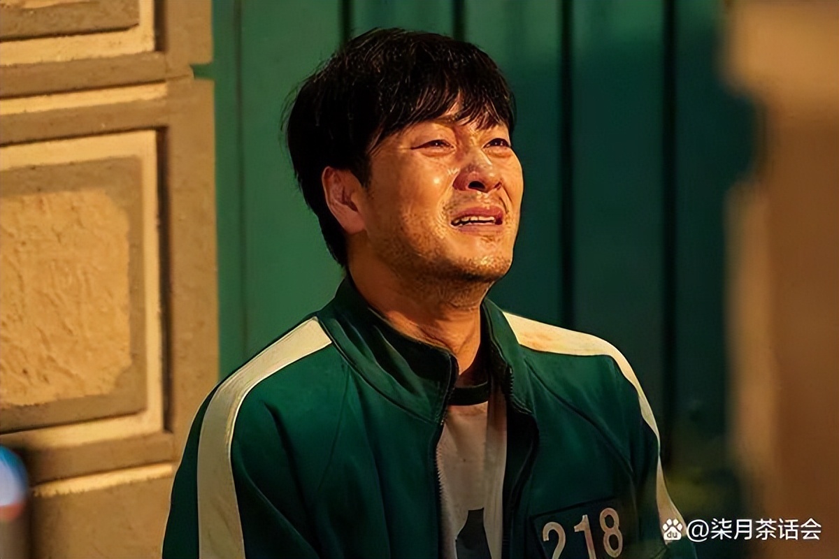 火爆全球的热播韩剧，《鱿鱼游戏》中，编号101是谁呢